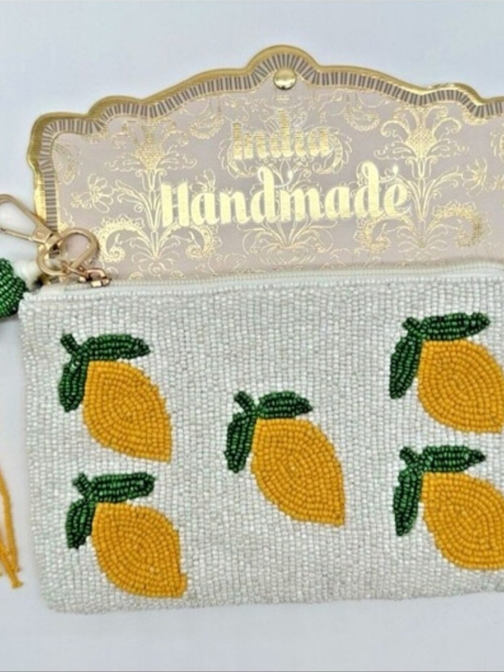 🍋▪️Wandering Moon ▪️Handmade Lemon Beaded Coin Purse - White with Yellow Lemons